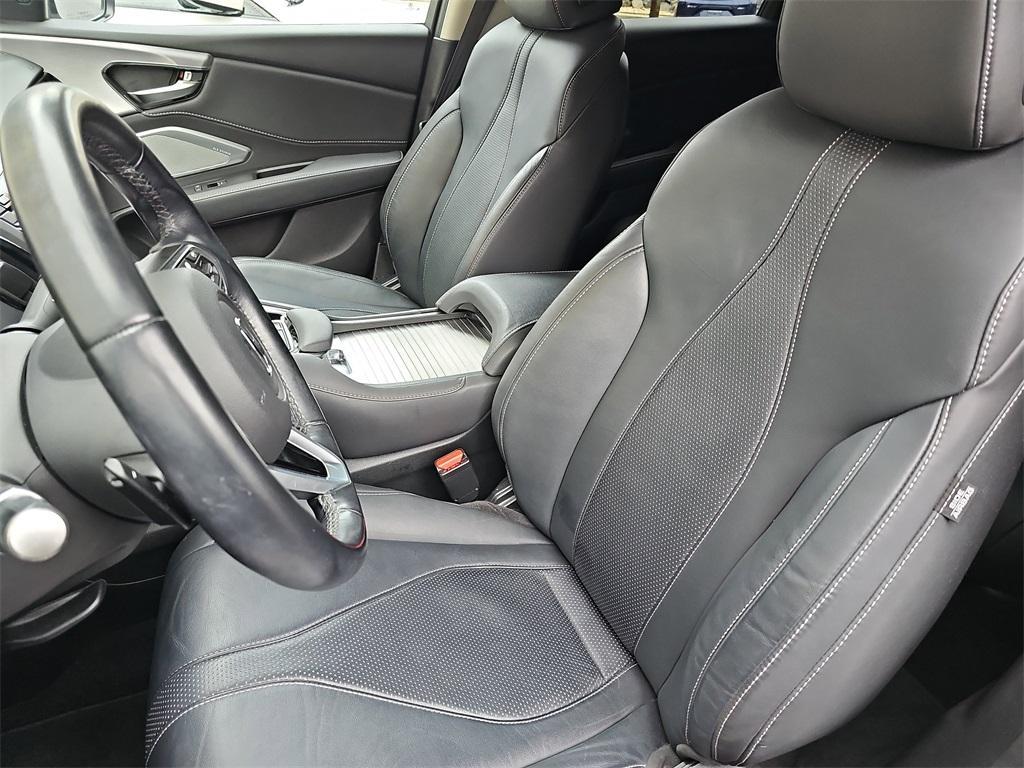 used 2023 Acura RDX car, priced at $37,000