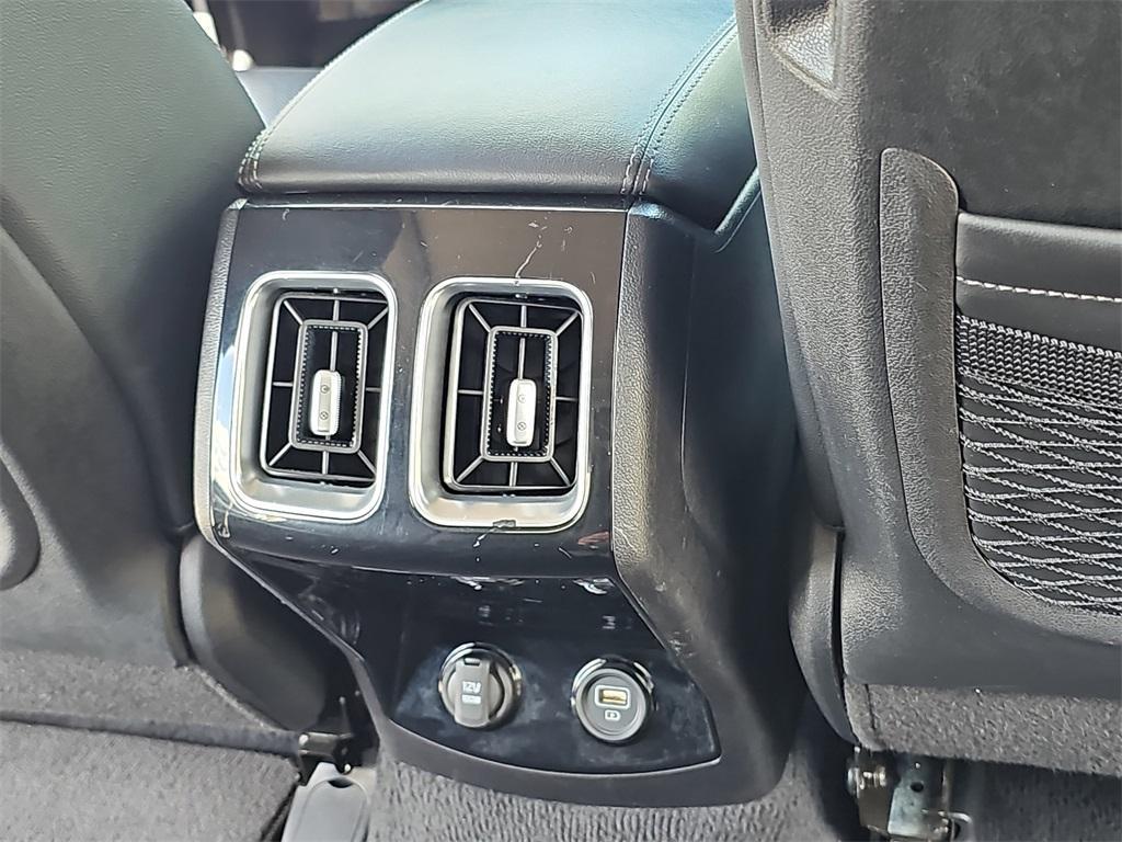 used 2022 Kia Sorento car, priced at $28,888