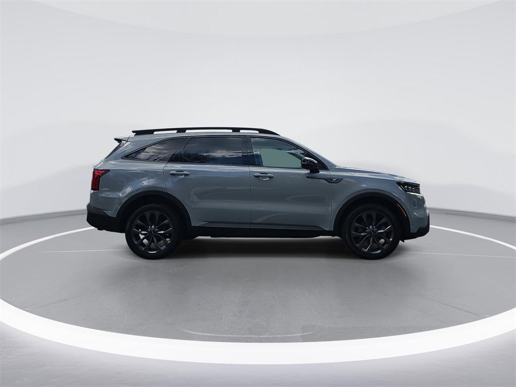 used 2022 Kia Sorento car, priced at $28,888