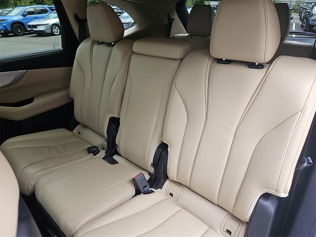 used 2022 Acura MDX car, priced at $41,000