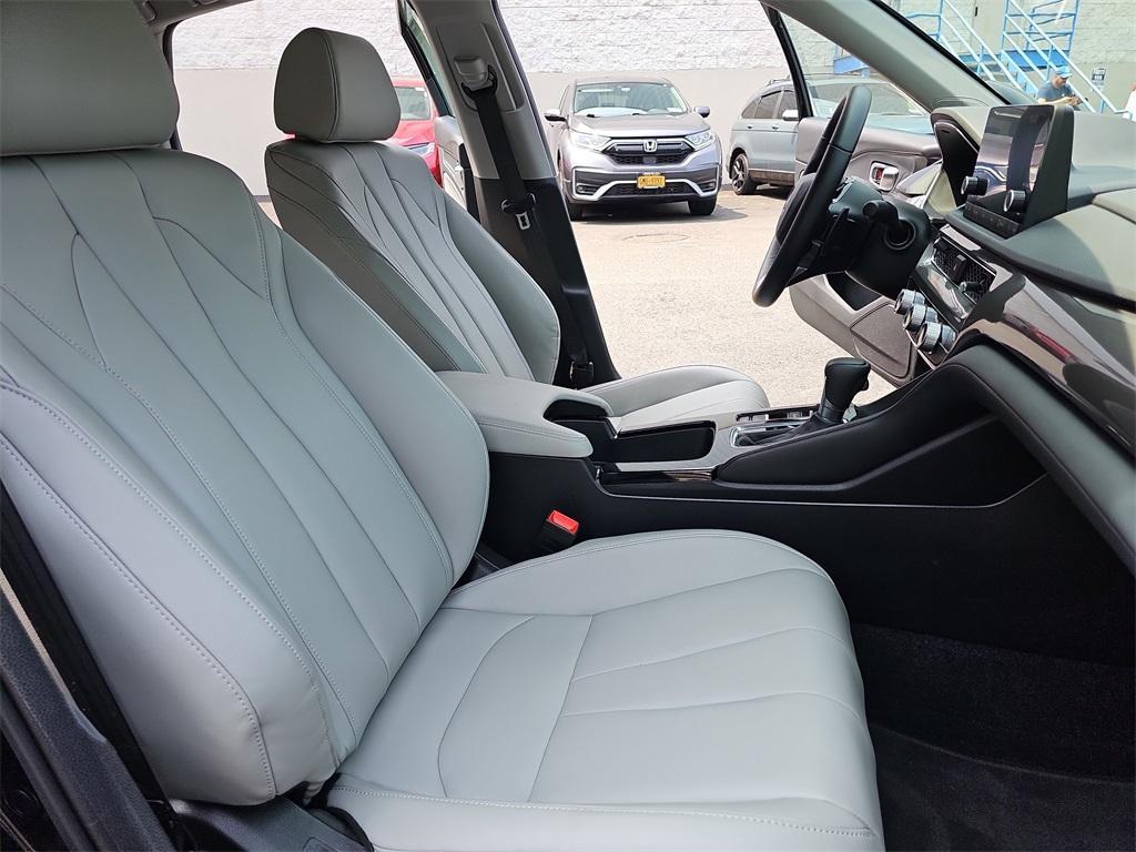 used 2025 Acura Integra car, priced at $28,488