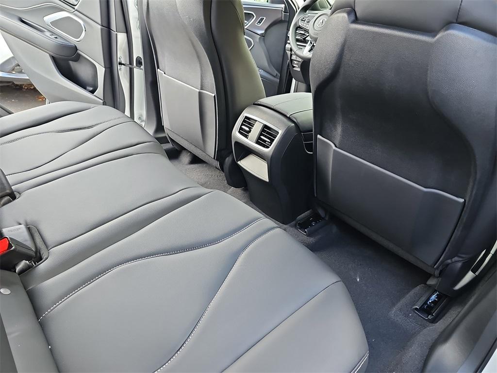 new 2025 Acura RDX car, priced at $46,650