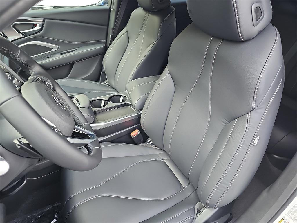 new 2025 Acura RDX car, priced at $46,650