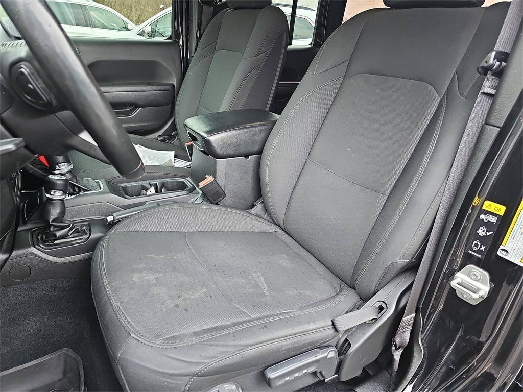 used 2022 Jeep Wrangler Unlimited car, priced at $30,888