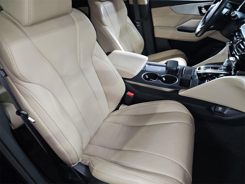 used 2023 Acura MDX car, priced at $37,488