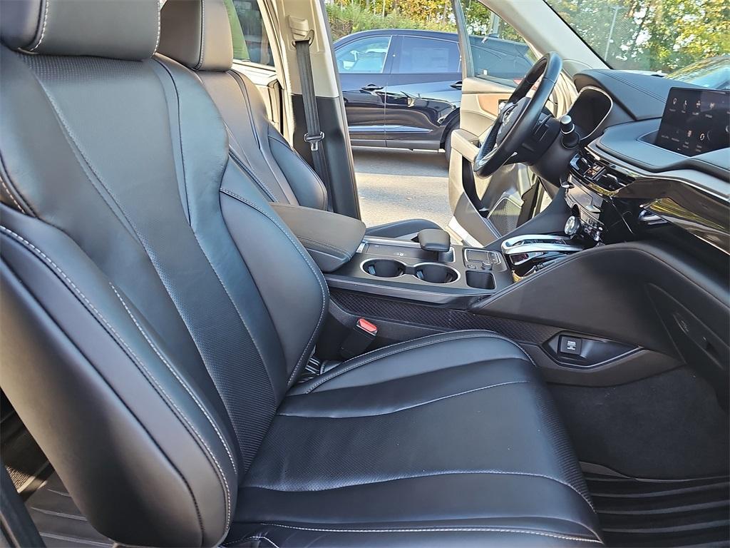 used 2022 Acura MDX car, priced at $34,500