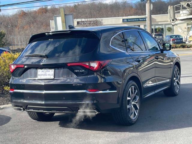 used 2022 Acura MDX car, priced at $38,500