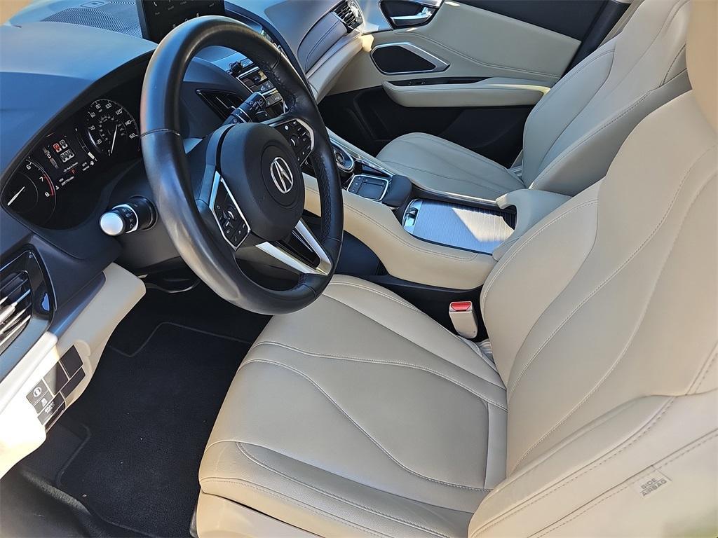 used 2022 Acura RDX car, priced at $31,000
