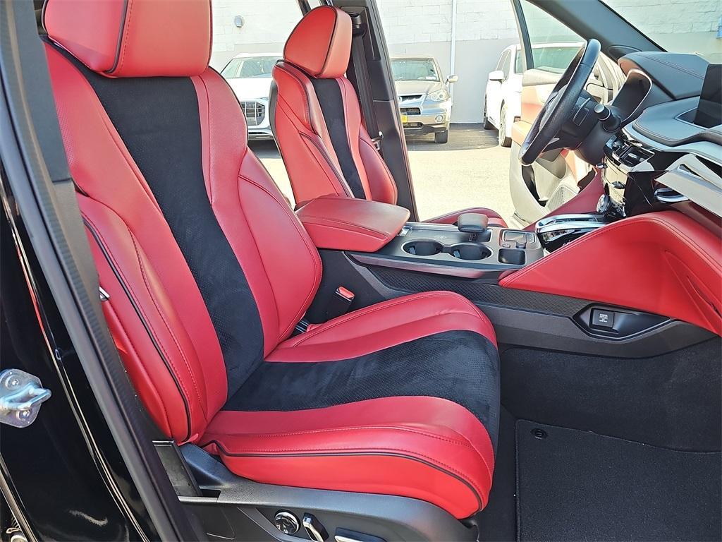 used 2022 Acura MDX car, priced at $32,500
