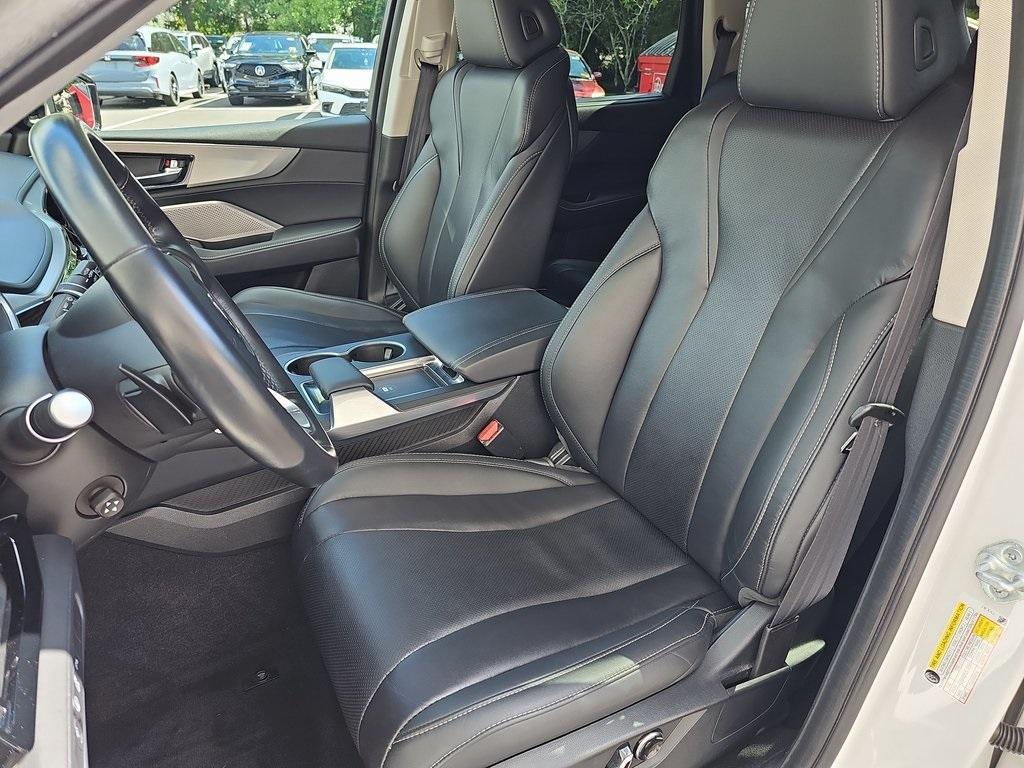 used 2023 Acura MDX car, priced at $40,500