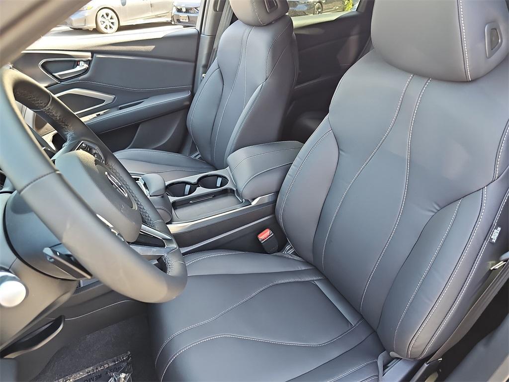 new 2025 Acura RDX car, priced at $46,650