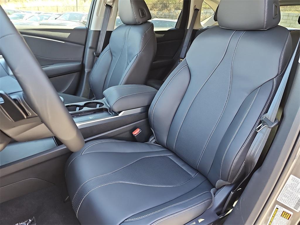 new 2025 Acura RDX car, priced at $49,250