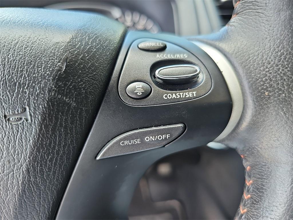 used 2020 Nissan Pathfinder car, priced at $22,000
