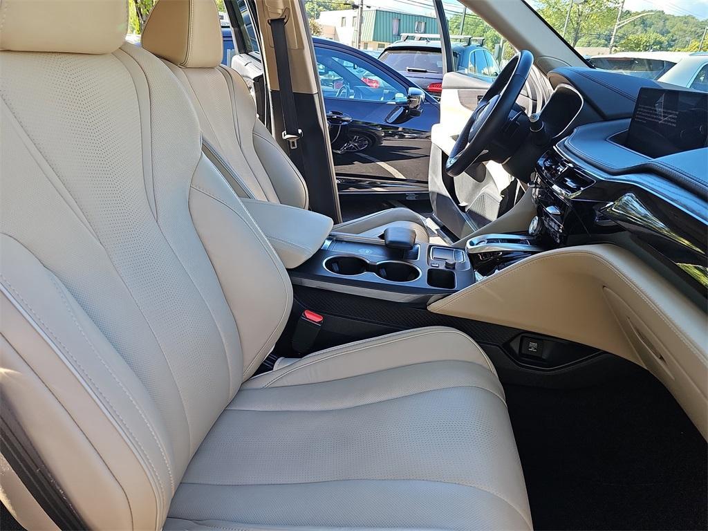 used 2023 Acura MDX car, priced at $45,888