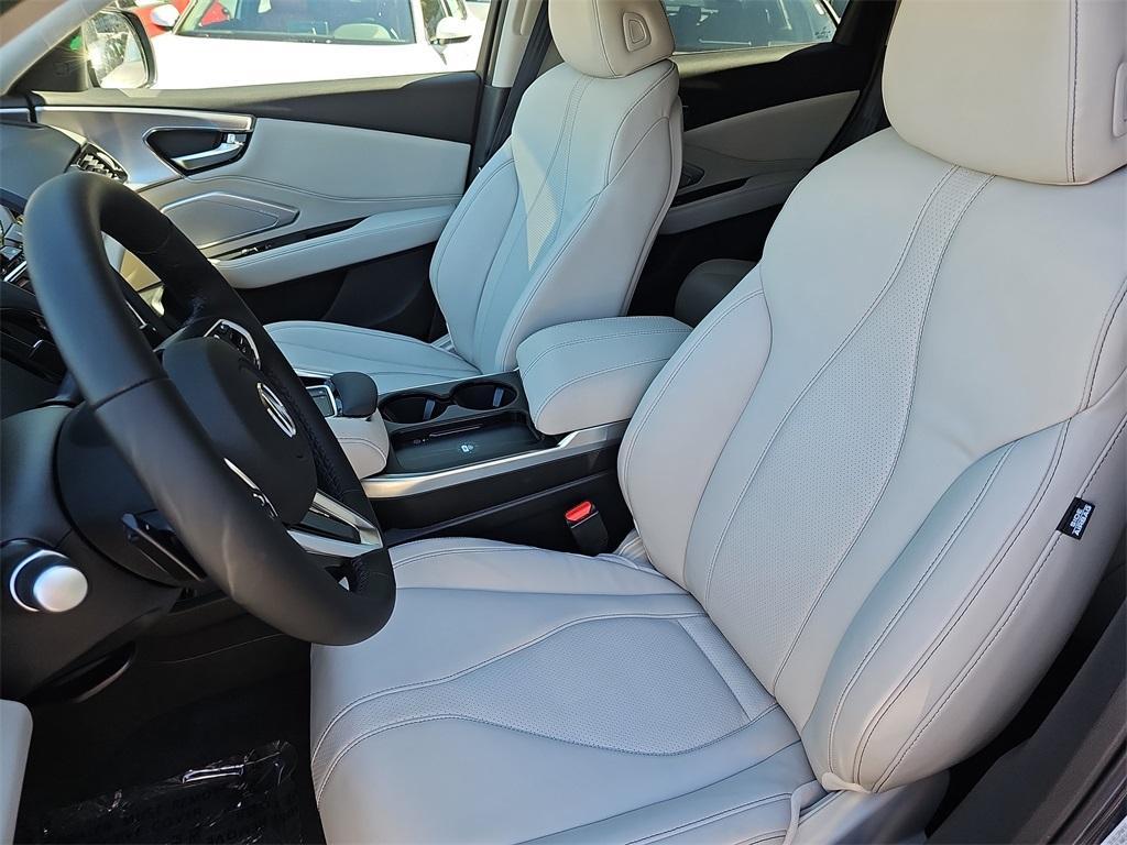 new 2025 Acura RDX car, priced at $48,650
