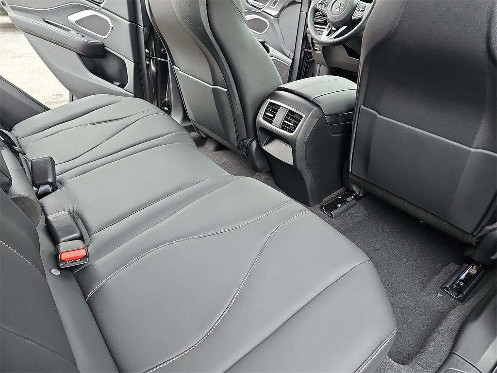 new 2025 Acura RDX car, priced at $46,650