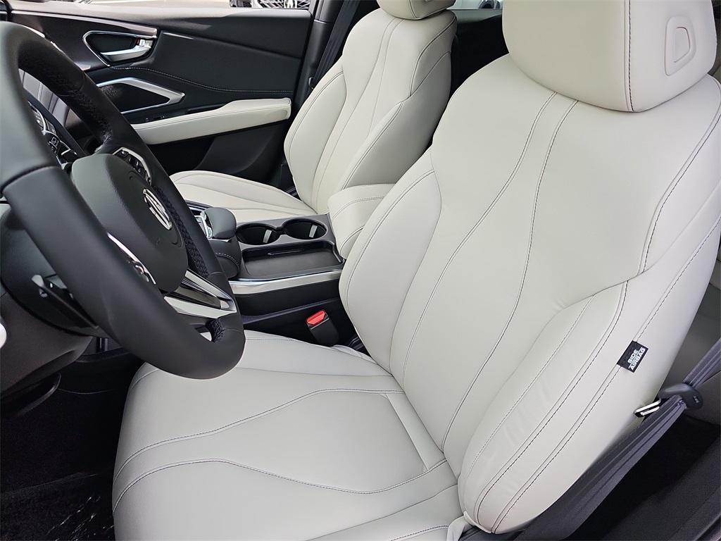 new 2025 Acura RDX car, priced at $46,050
