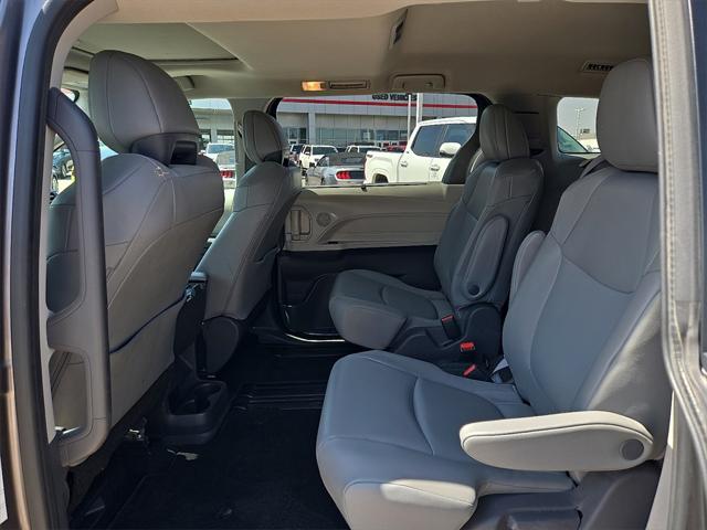 used 2021 Toyota Sienna car, priced at $37,777