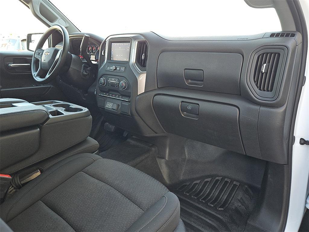 used 2024 Chevrolet Silverado 1500 car, priced at $30,257