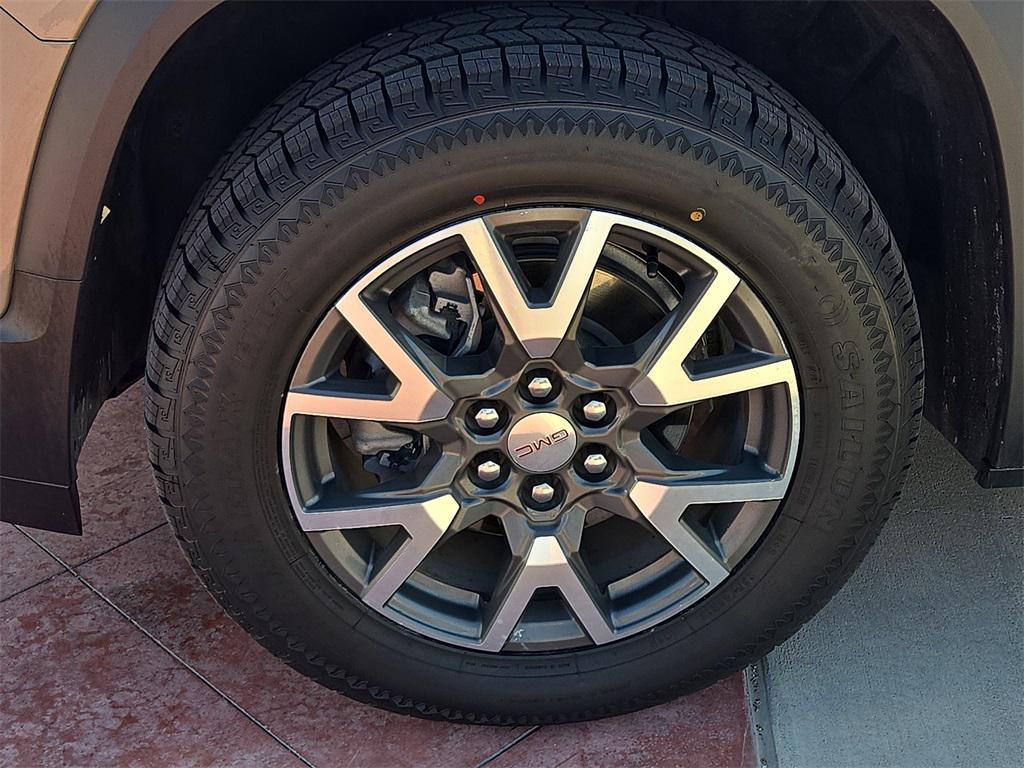 used 2023 GMC Acadia car, priced at $27,535