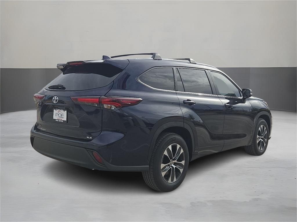 new 2025 Toyota Highlander car, priced at $48,446