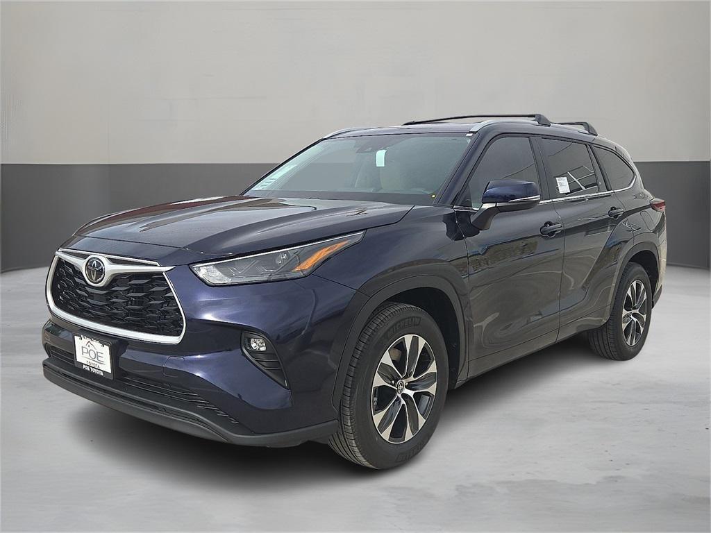 new 2025 Toyota Highlander car, priced at $48,446