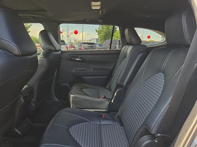 used 2024 Toyota Highlander car, priced at $45,361