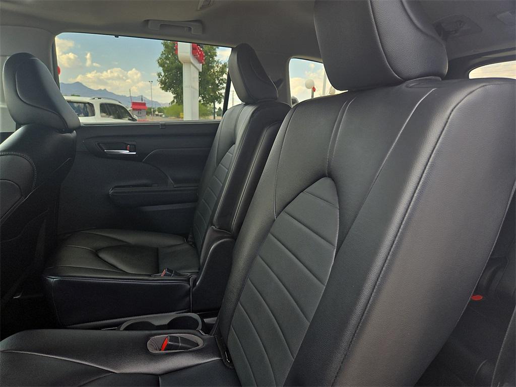 used 2023 Toyota Highlander car, priced at $41,210