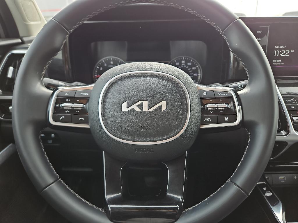 used 2022 Kia Sorento car, priced at $31,269