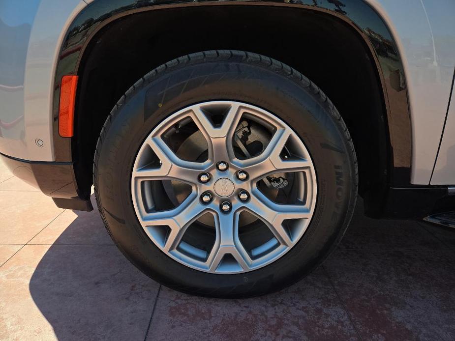 used 2022 Jeep Wagoneer car, priced at $41,350