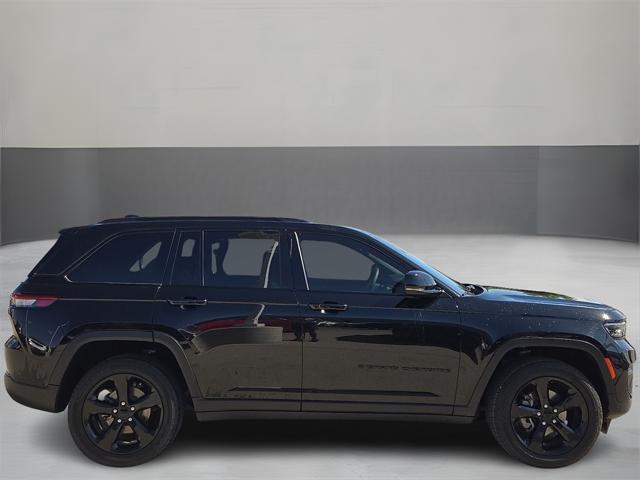 used 2023 Jeep Grand Cherokee car, priced at $30,323