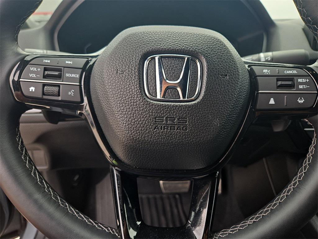 used 2025 Honda Civic Hybrid car, priced at $30,038