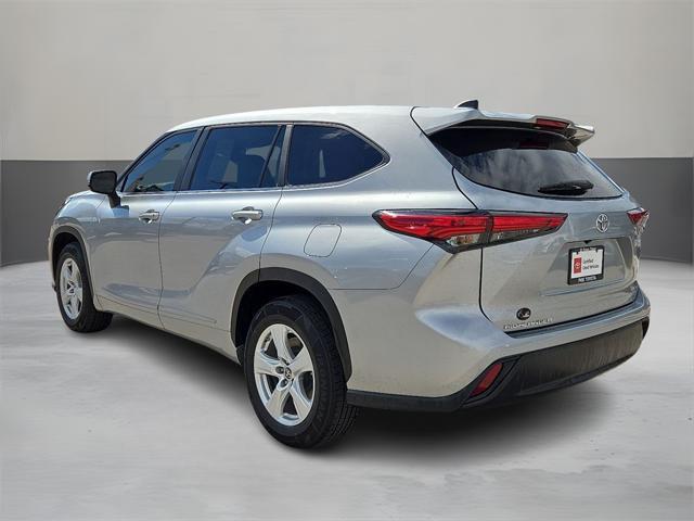 used 2023 Toyota Highlander car, priced at $35,757