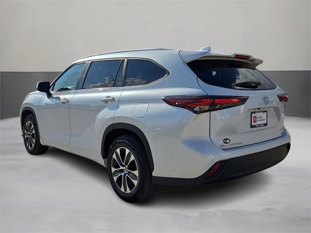 used 2024 Toyota Highlander car, priced at $46,095