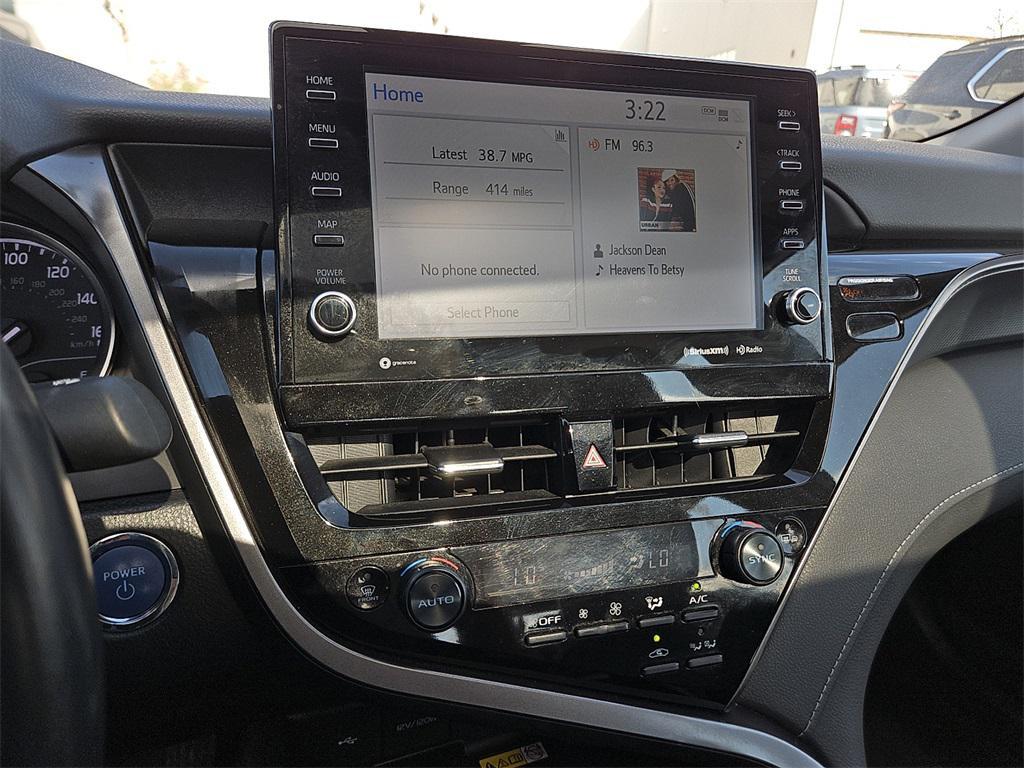 used 2024 Toyota Camry Hybrid car, priced at $32,066