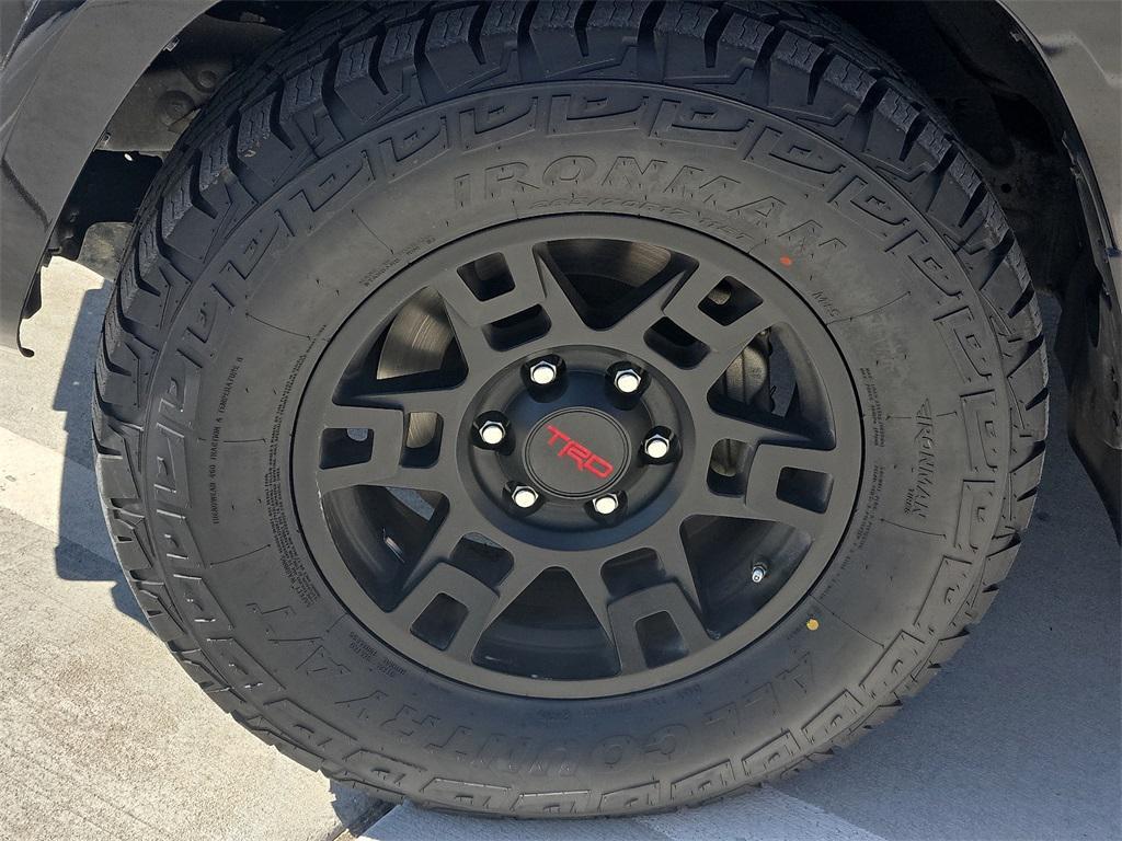 used 2021 Toyota 4Runner car, priced at $39,072