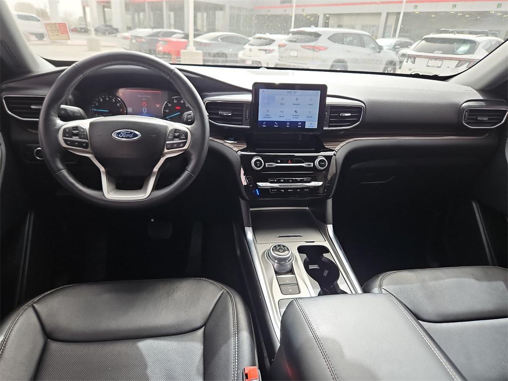 used 2024 Ford Explorer car, priced at $35,834
