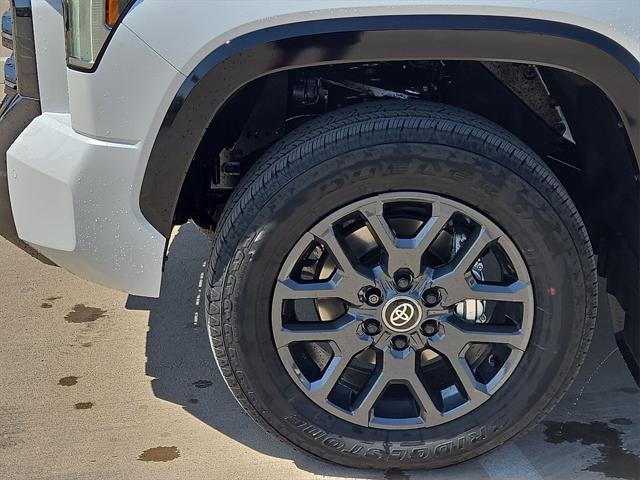 new 2025 Toyota Tundra Hybrid car, priced at $79,512