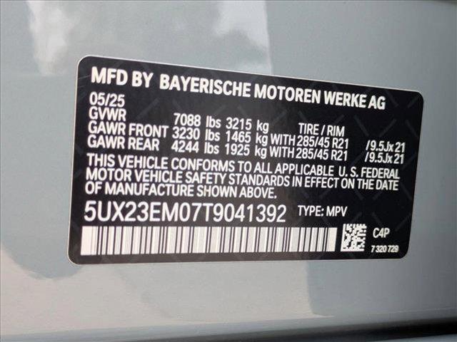 new 2026 BMW X7 car, priced at $97,535