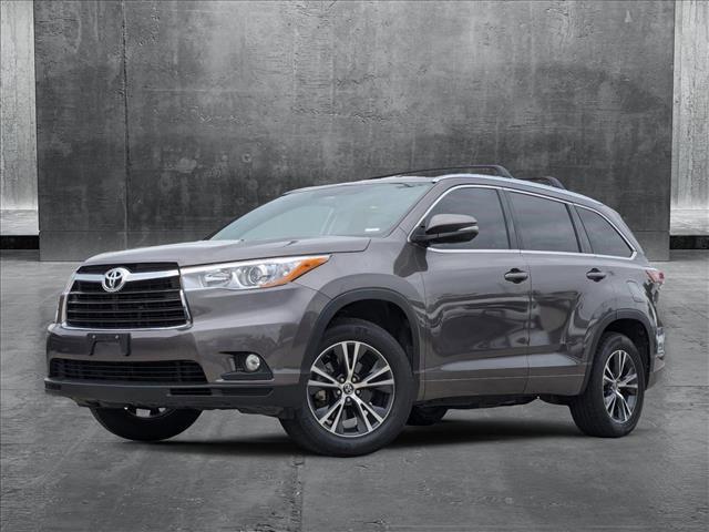 used 2016 Toyota Highlander car, priced at $21,479