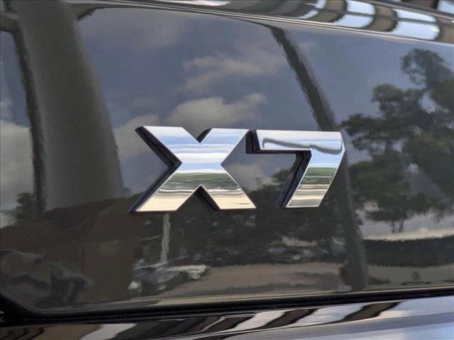 new 2025 BMW X7 car, priced at $125,065