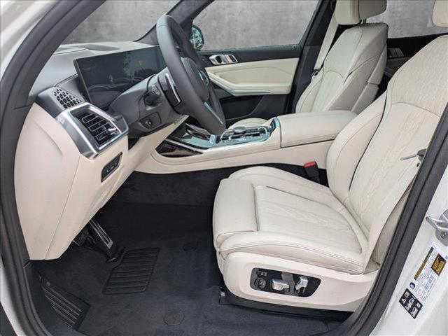 new 2026 BMW X7 car, priced at $100,930