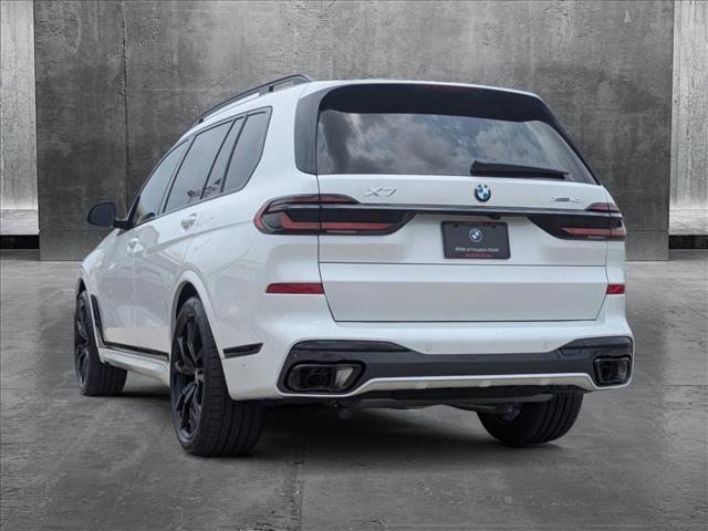 new 2026 BMW X7 car, priced at $100,930