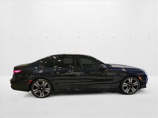 new 2025 BMW 760 car, priced at $129,735