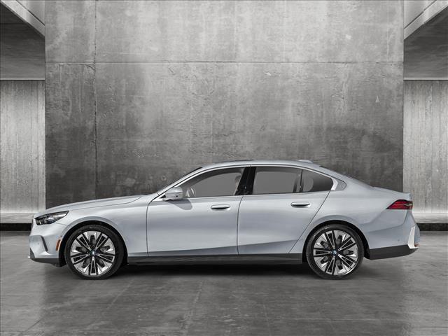 new 2025 BMW 540 car, priced at $74,925