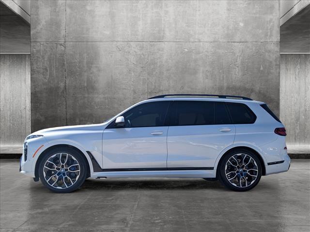 new 2025 BMW X7 car, priced at $100,370