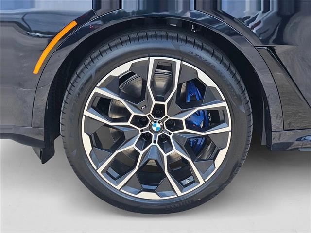 new 2026 BMW X7 car, priced at $128,180