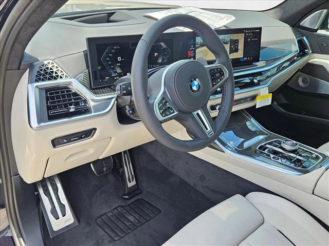 new 2026 BMW X7 car, priced at $128,180