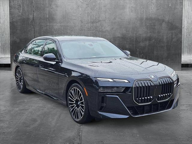 new 2025 BMW 760 car, priced at $134,655