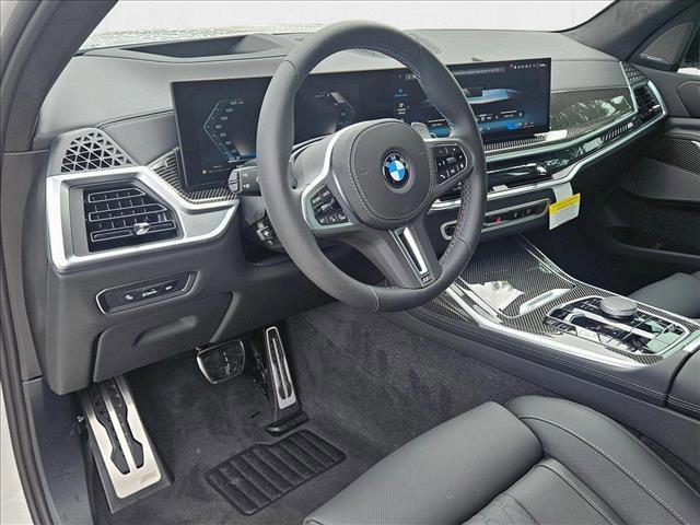 new 2025 BMW X7 car, priced at $119,480